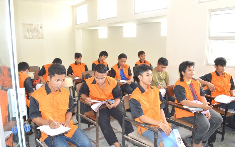 Pelatihan Angkatan Pertama