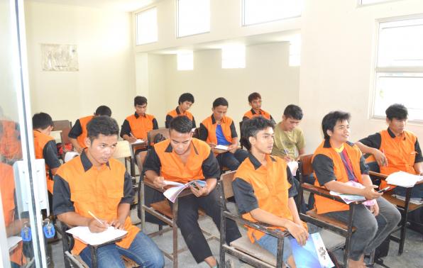 Pelatihan Angkatan Pertama