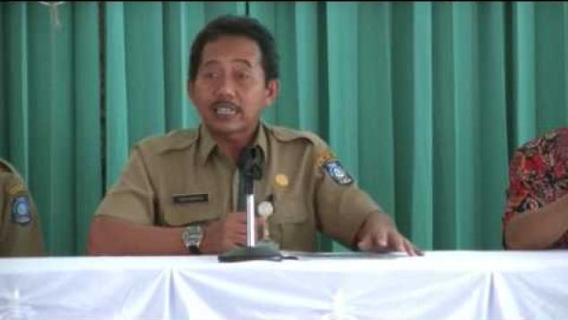 Embedded thumbnail for Pelatihan Teknologi Tepat Guna Bagi Kelompok Tani Desa Air Ruay-Kecamatan Sungailiat-Kabupatten Bangka, Dalam Pembuatan Pupuk Organik Hayati,(07/02/2017)