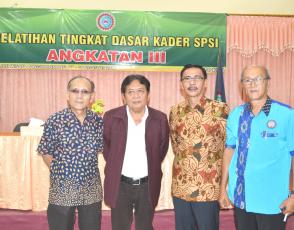 Darusman Aswan, Cikmas Zuhdi, SE dan Edy Marwan