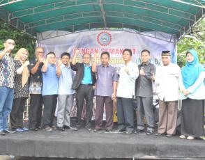 Kepala Disnakertrans Bangka Belitung, Didik Suprapto Membuka Hari Buruh