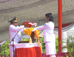 Gubernur babel, Rustam Effendi