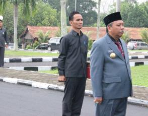 Gubernur  Kepulauan Bangka Belitung, Rustam Effendy